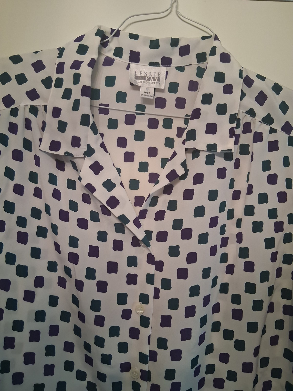 Vintage Leslie Fay Womens Off White Purple And Green Square Print Blouse Size 18