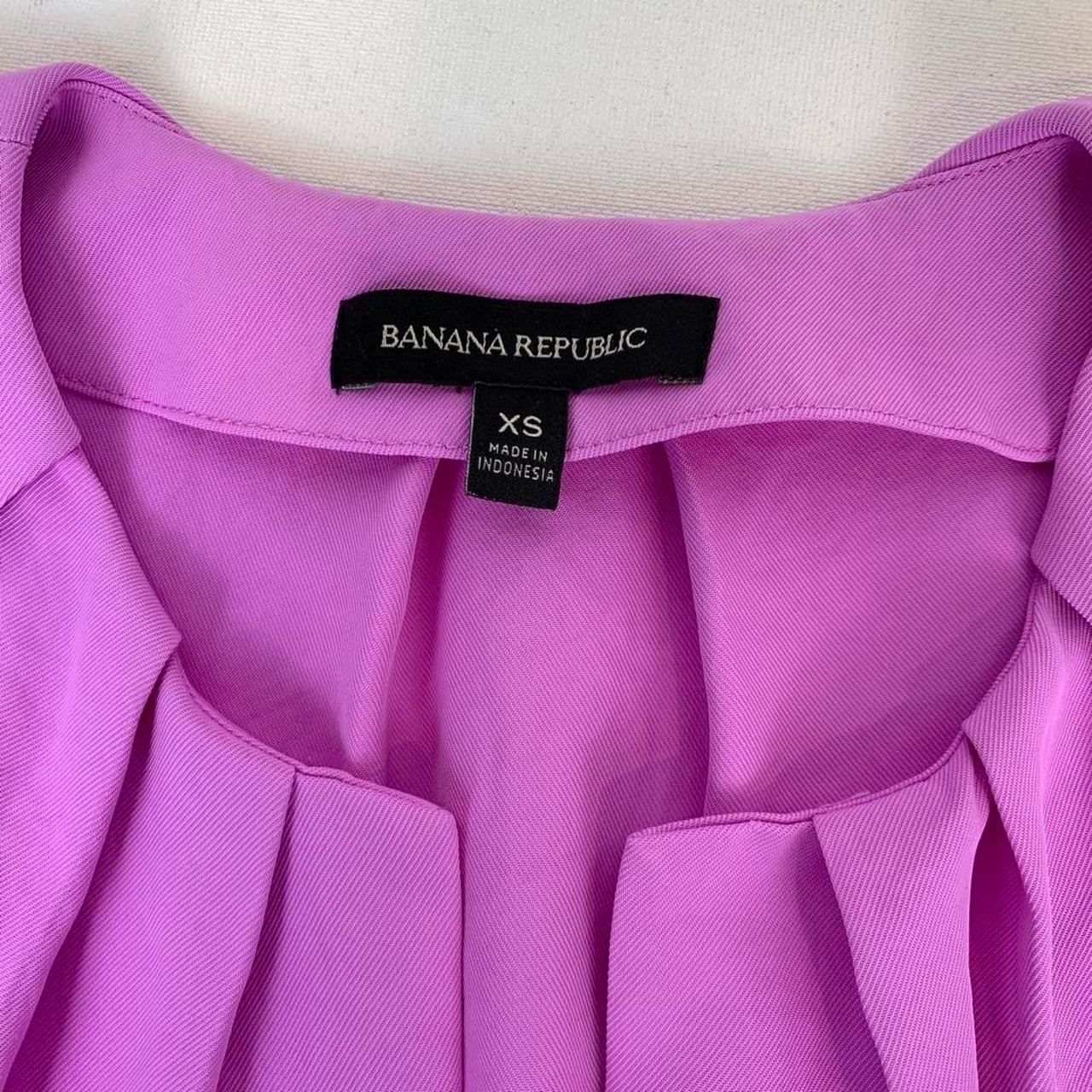 Banana Republic Elegant Purple Blouse – Stylish & Versatile for Any Occasion