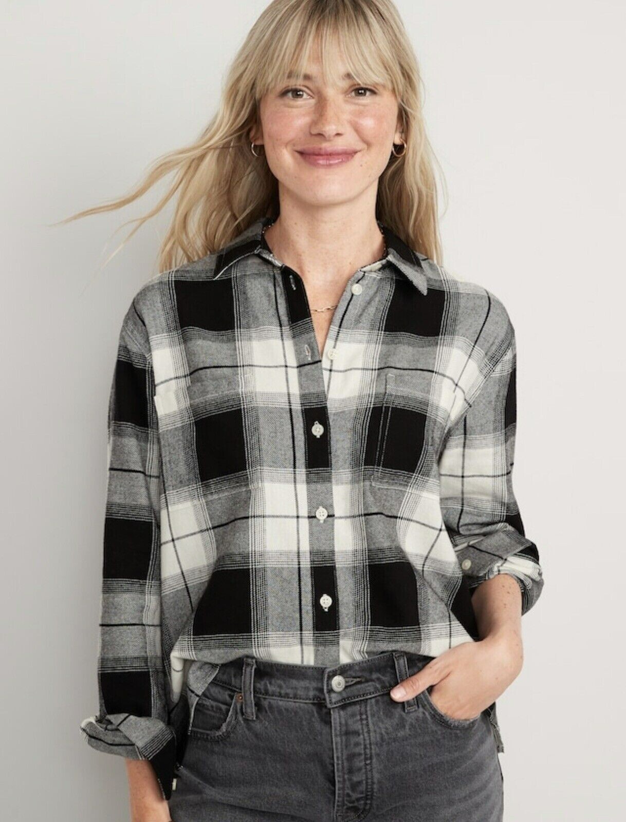 Old Navy Plaid Flannel Boyfriend Shirt, Black Buffalo Plaid, Size M Medium Tall