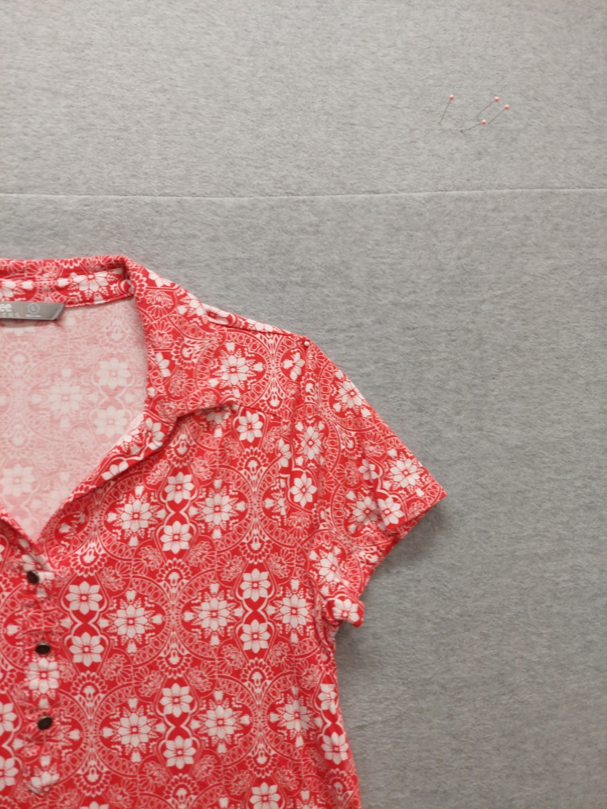 Lee Riders Women Top L Multicolor Floral V Neck Short Sleeve Button Front Casual