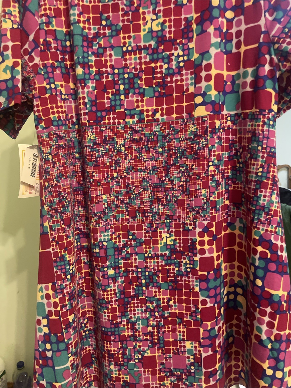 LuLaRoe Perfect T Women’s Top – Floral Print – New With Tags (NWT)