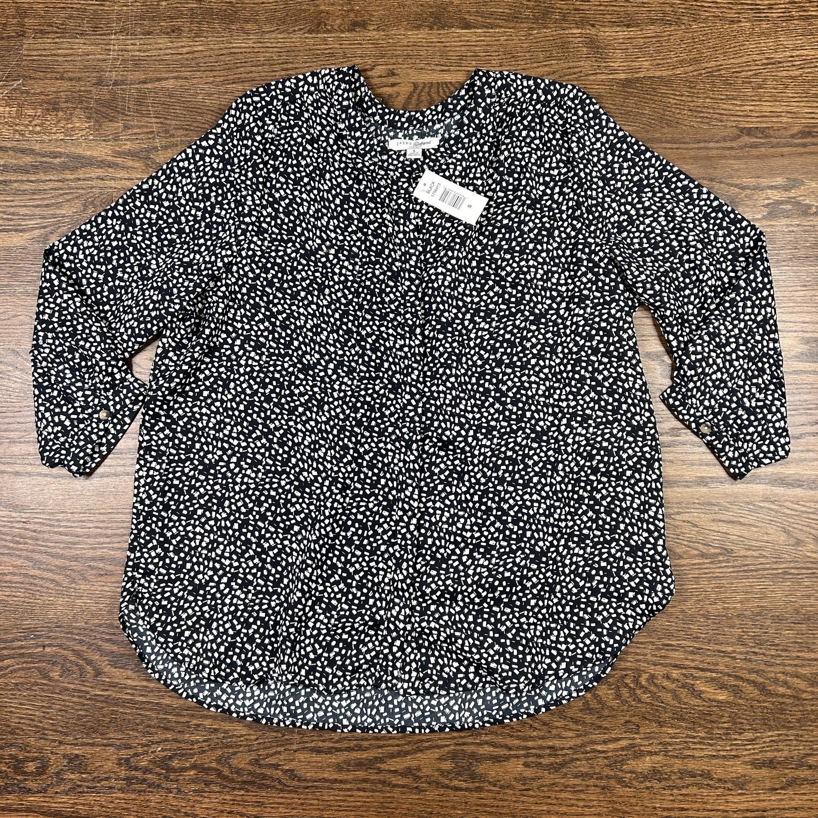 Jachs Girlfriend Blouse Womens Small Button Front Geometric Patterned NWT