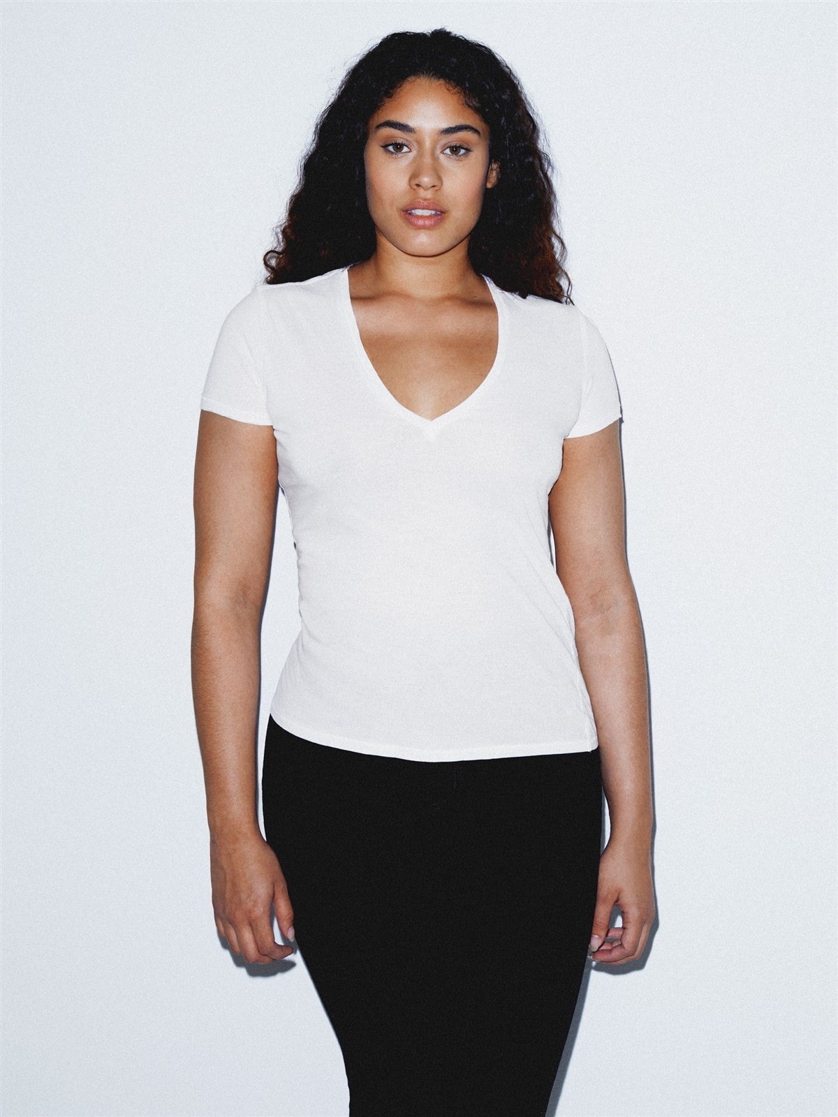 American Apparel 50/1 Women’s V-Neck T-Shirt M White NWOT (1115)