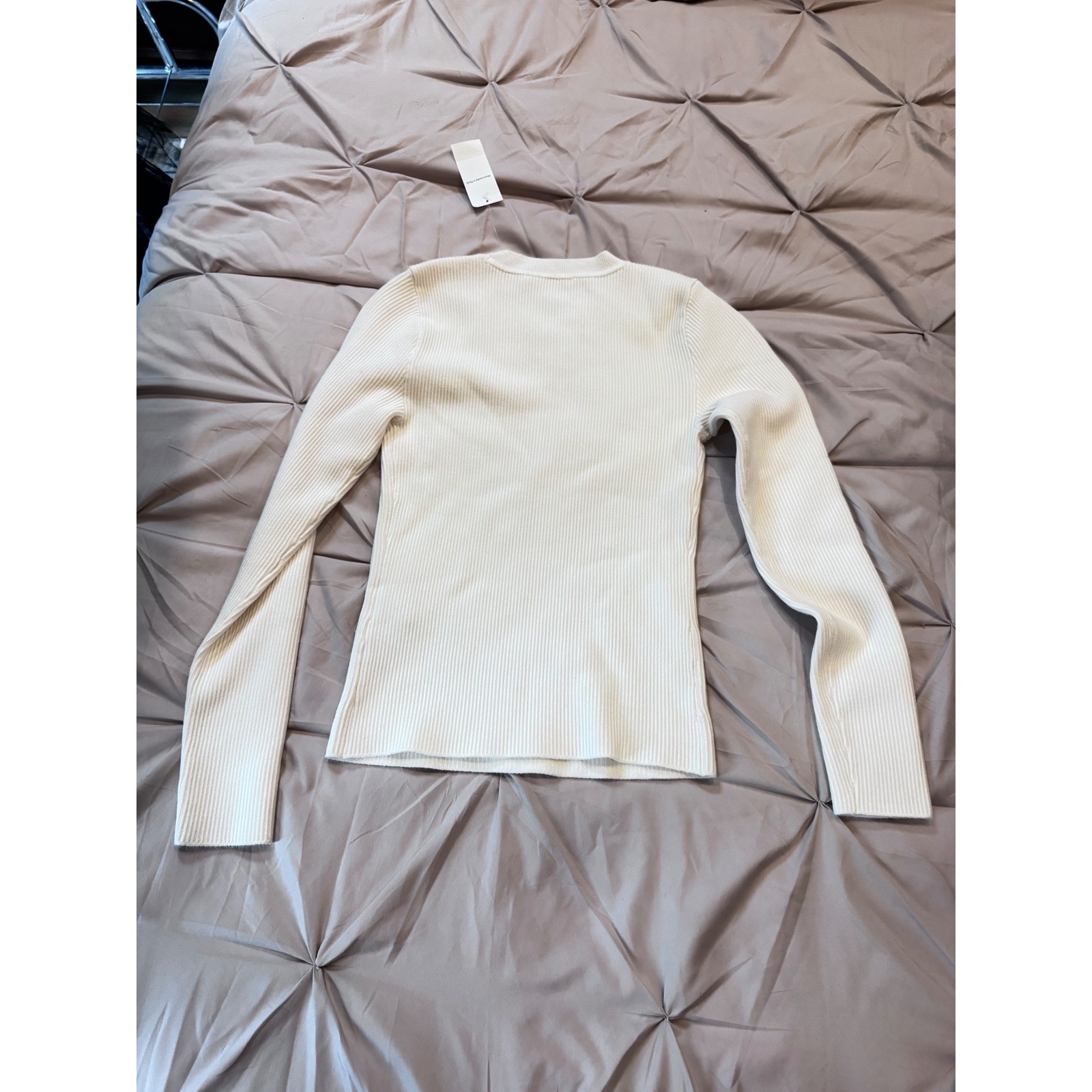 NWT Abercrombie & Fitch Ribbed Long Sleeve Crew Neck Top Cream White Small