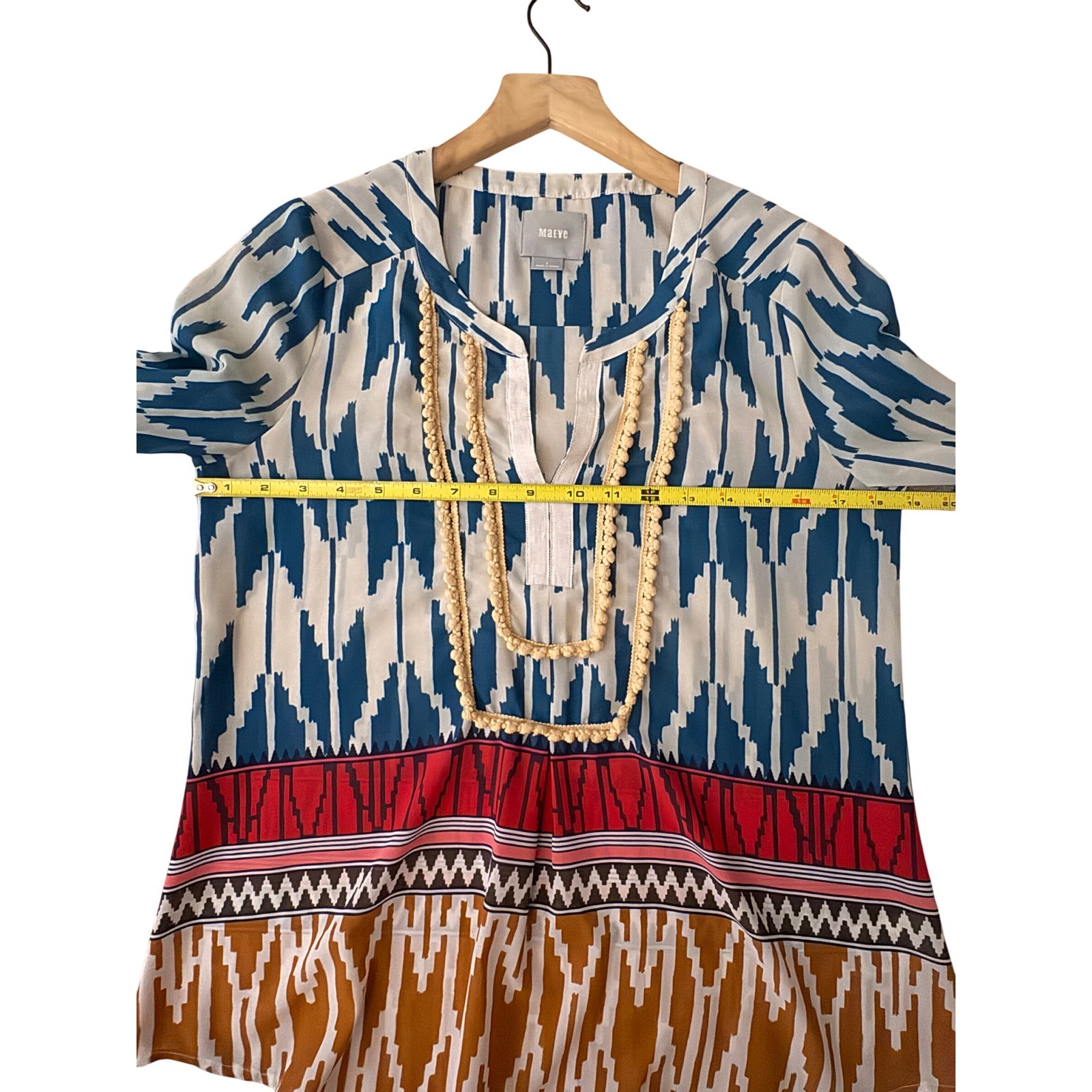 Maeve Anthropologie Ikat Print Pom Pom Trim Blouse Blue Red Geometric Size 2