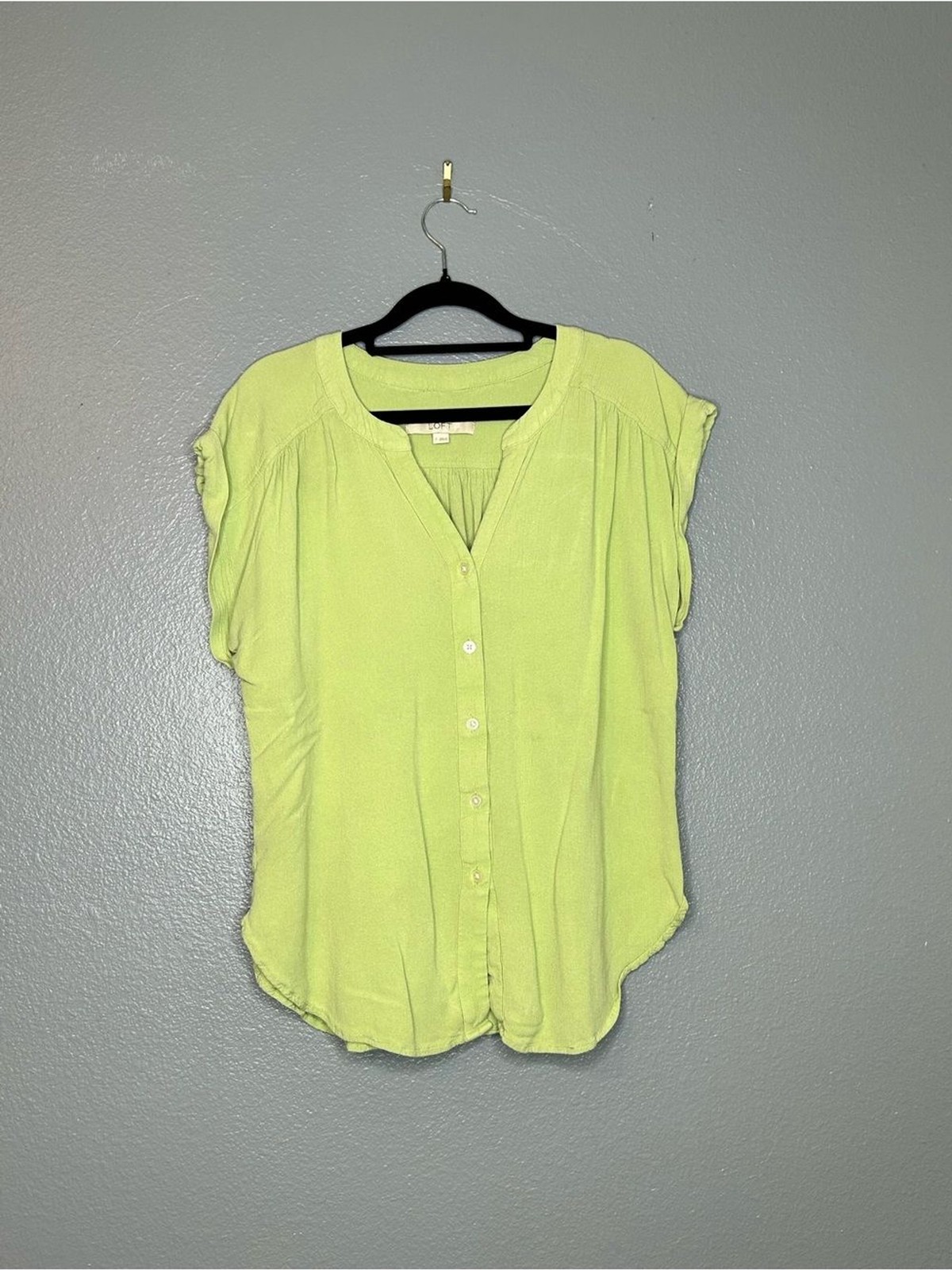 LOFT Light Lime Cap Sleeve Button-Down Top