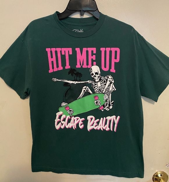 Cold Crush Skeleton Skateboarding Hit Me Up Escape Reality Graphic Tee Size XS