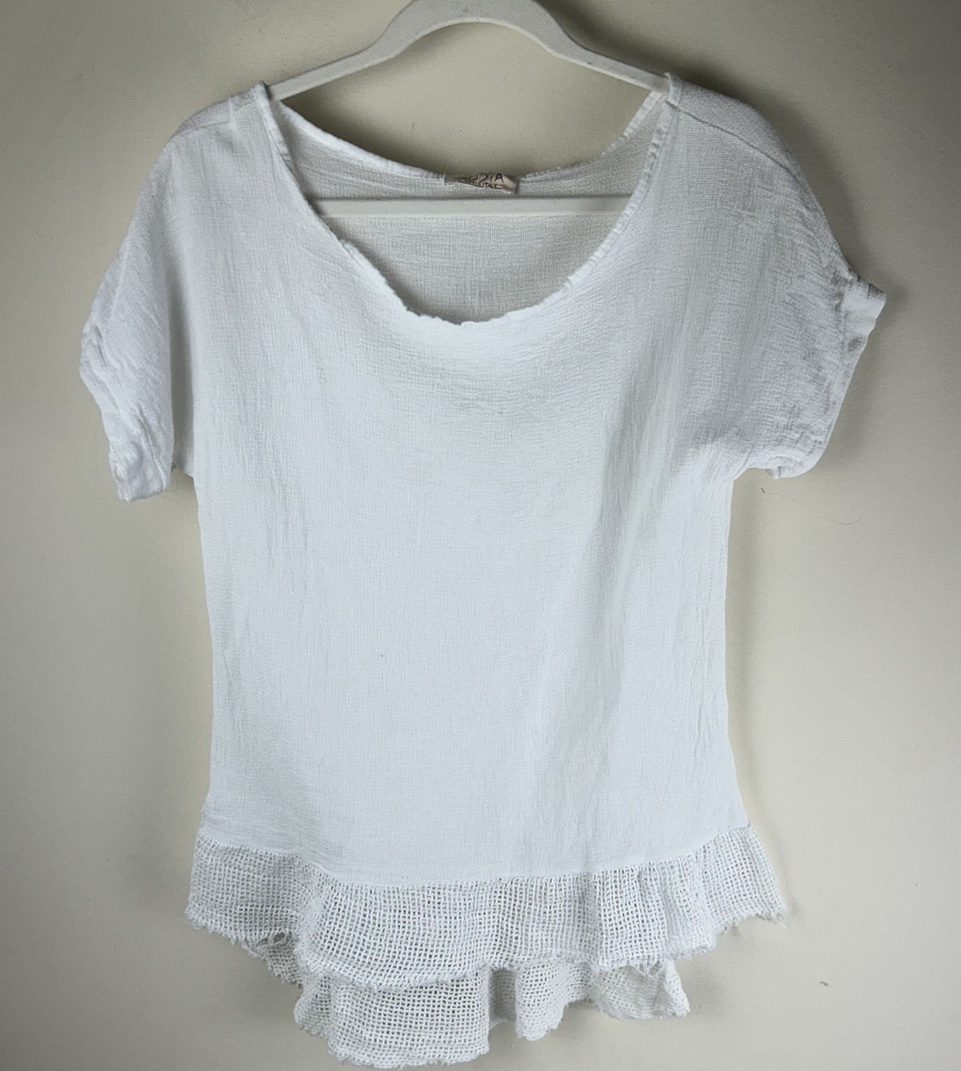 Women’s Made In Italy White Lagenlook Ruffle Layered Hem Linen Blend Shirt Small