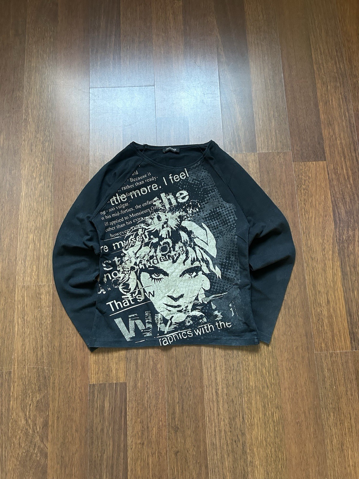 Vintage Apanage Japanese Style Women LongSleeve T-shirt Y2K Overprinted Size M