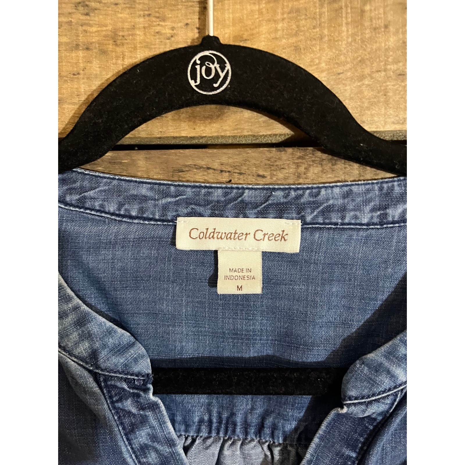 Coldwater Creek Blue Tencel Lyocell Pintuck Button Front Denim Blouse Medium