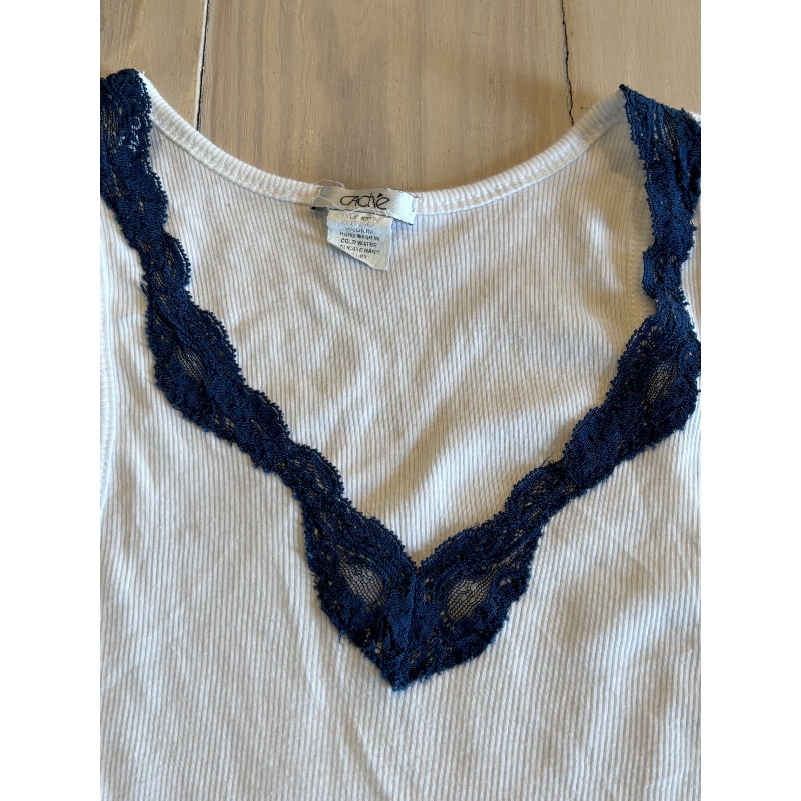 Cache Womens White Ribbed Cotton Tank Top Blue Floral Lace Trim USA Made Medium