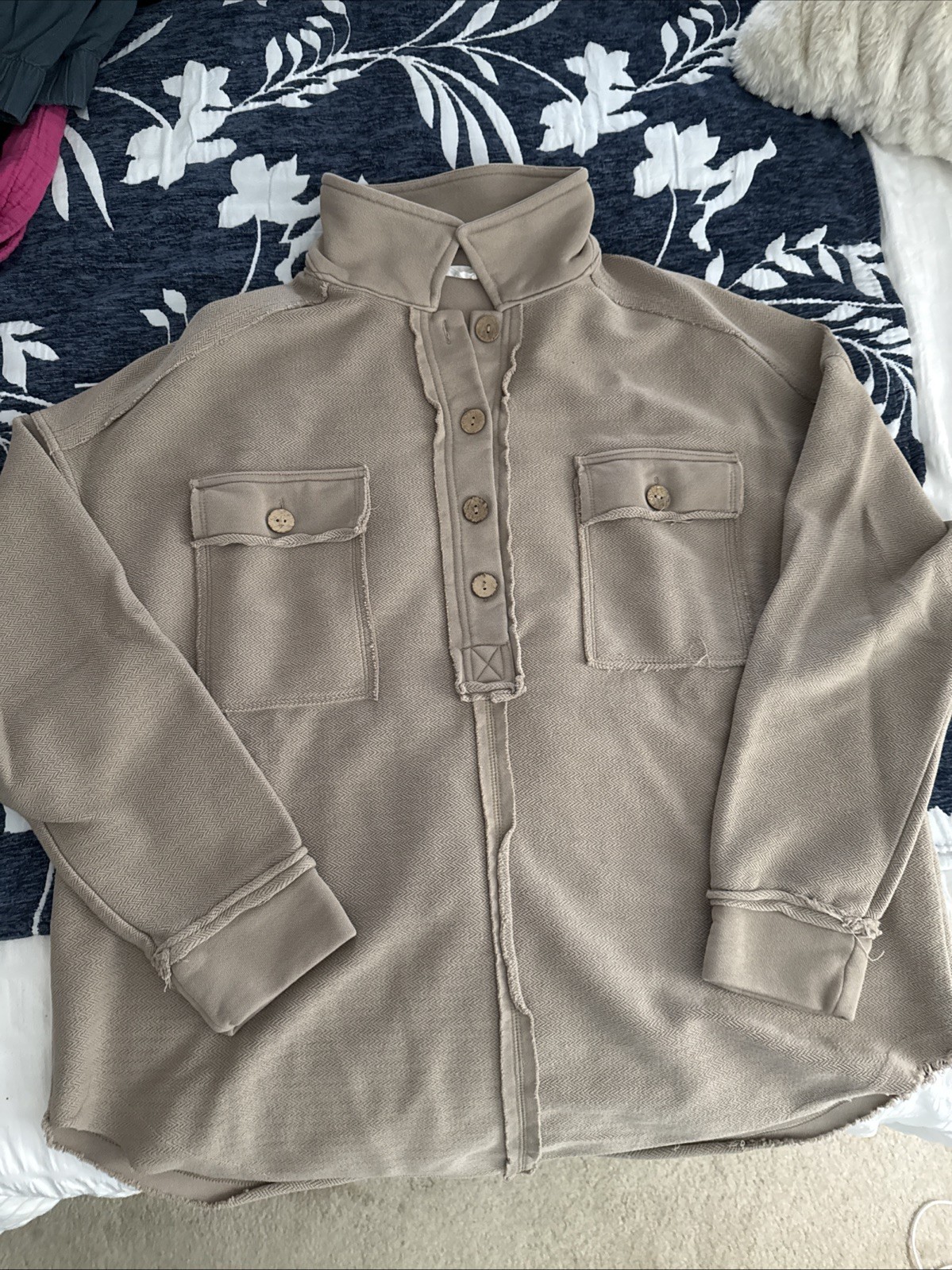 In Loom Women’s M Top