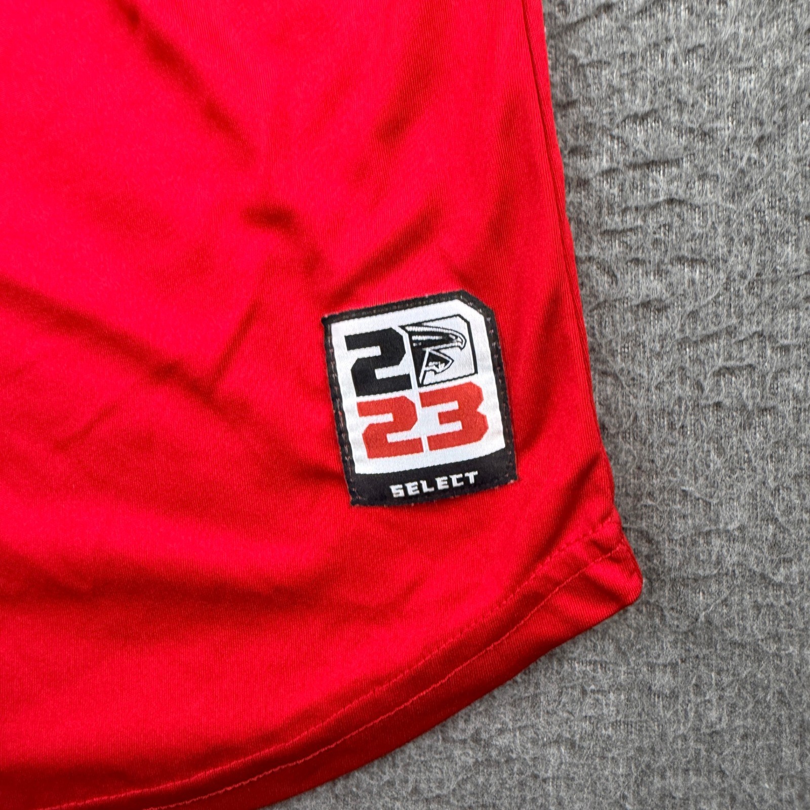 NFL Atlanta Falcons Member Women’s L Large Red V-Neck Polo Shirt 23 Select