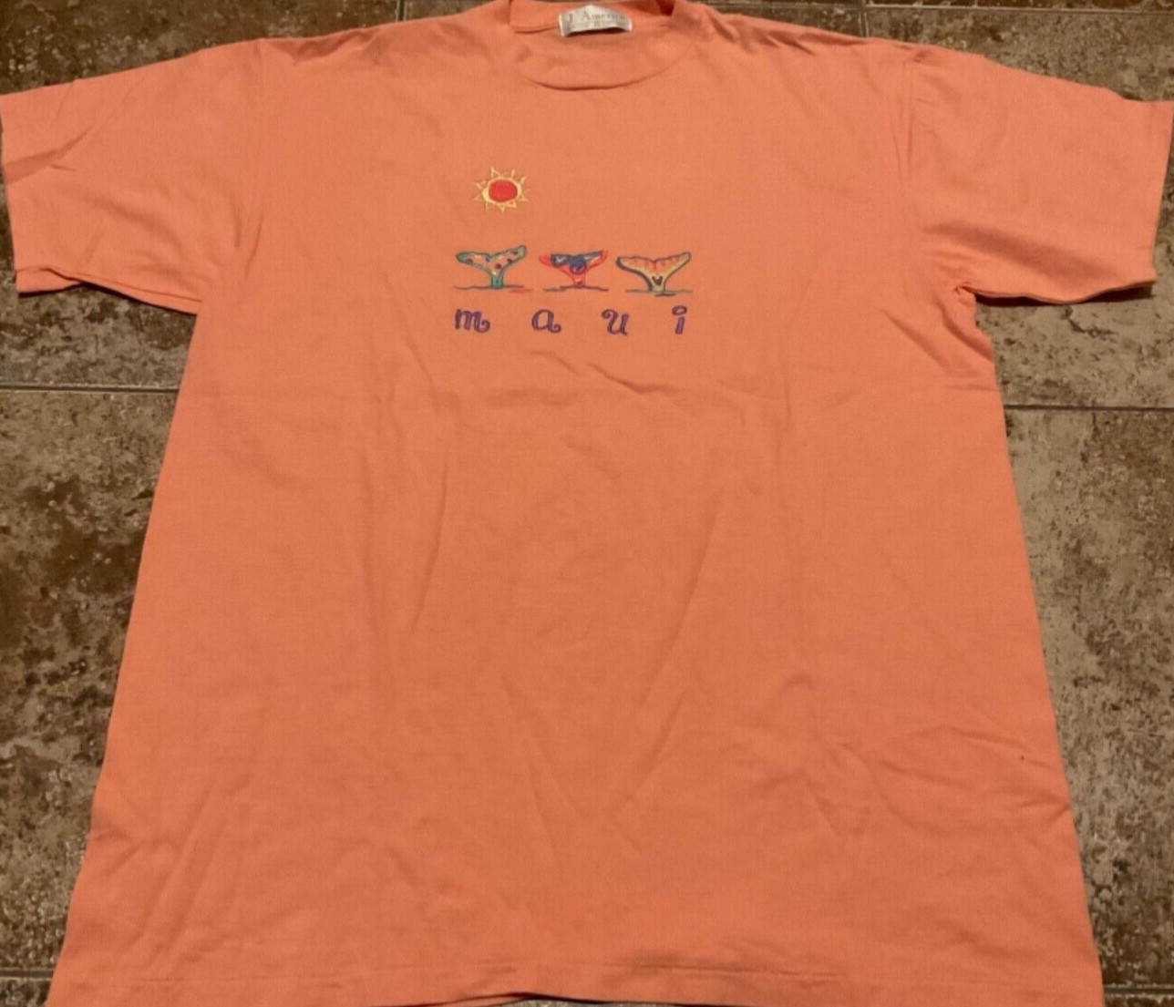 VINTAGE J. AMERICA EMBROIDERED MAUI BEACH T-SHIRT ( WOMENS XL ) PREOWNED