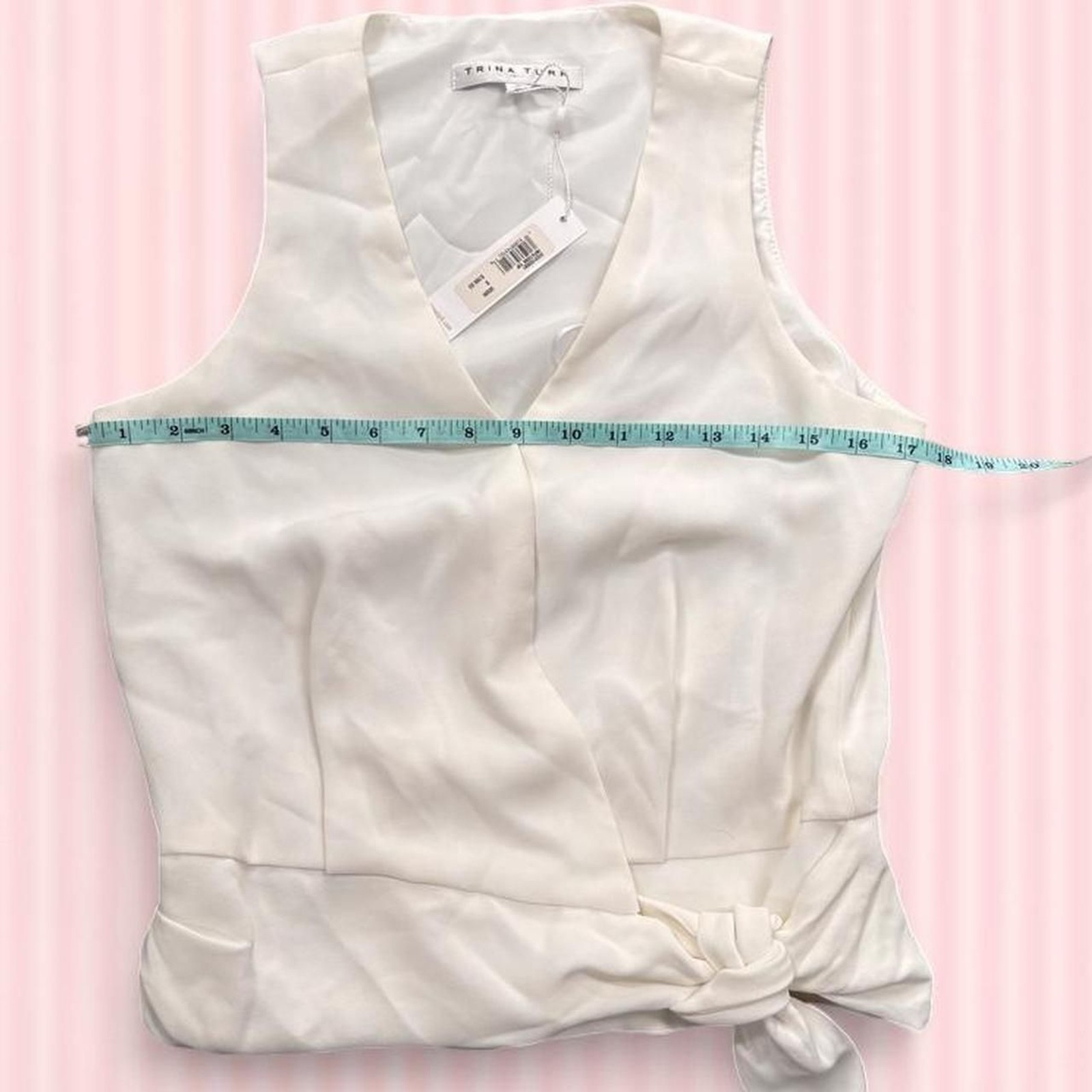 Trina-turk Women’s Cream and White Blouse