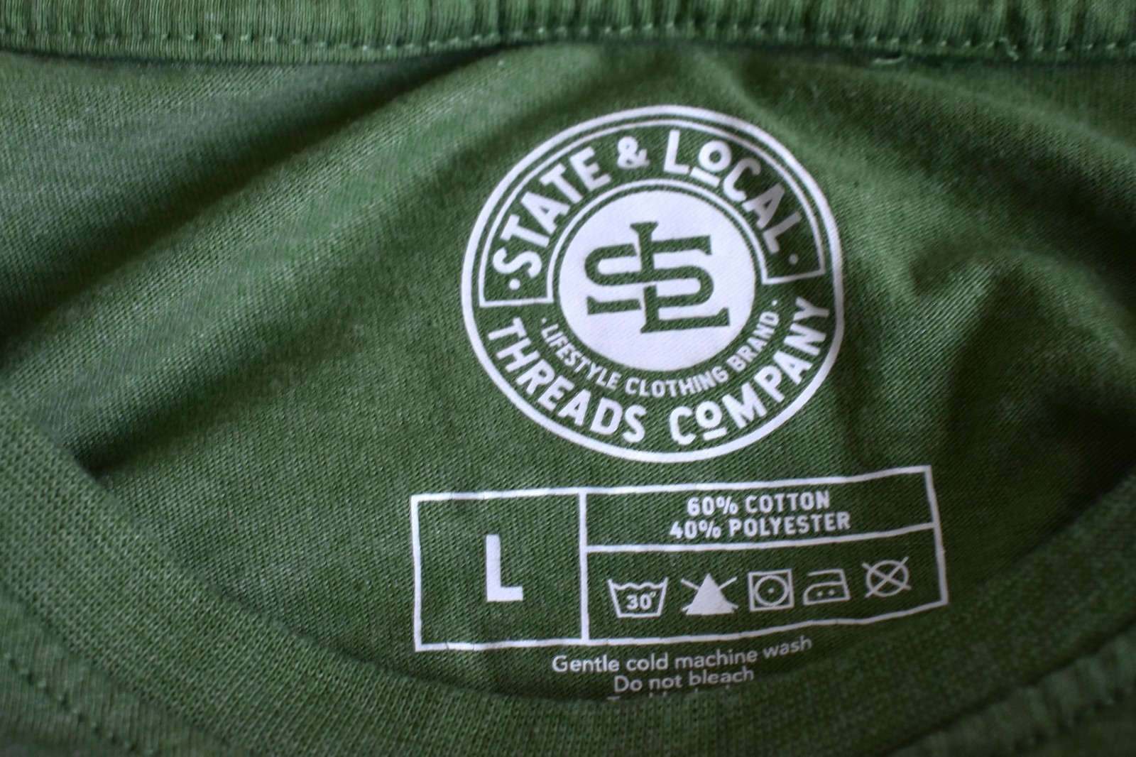 Women’s State Local Utah Groovy Graphic Tee Short Sleeve LARGE Green