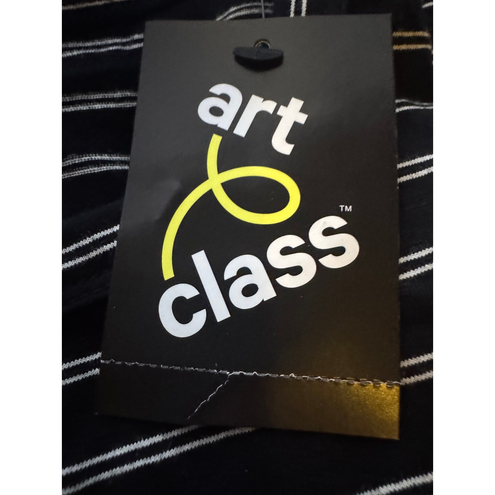 Art Class Women’s Long Sleeve Top Casual Everyday T-Shirt White Black-Size Large