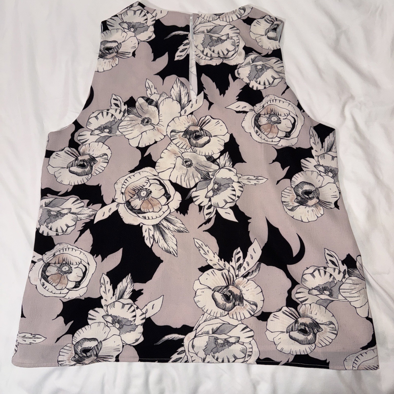 c&e Tank Top Womens Medium M Multicolor Floral Sleeveless Crew Neck Lined Blouse