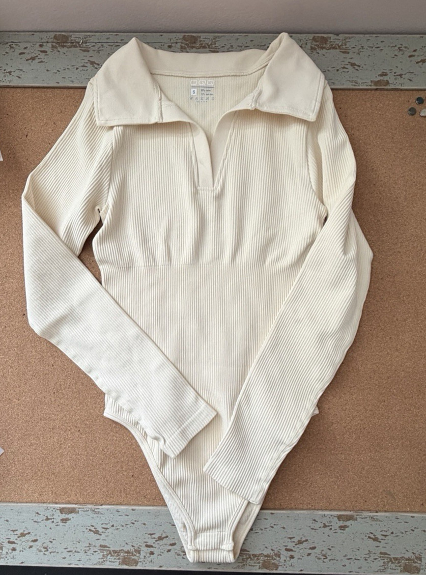 OQQ Ribbed Long Sleeve Collared Bodysuit Cream NWOT Size S