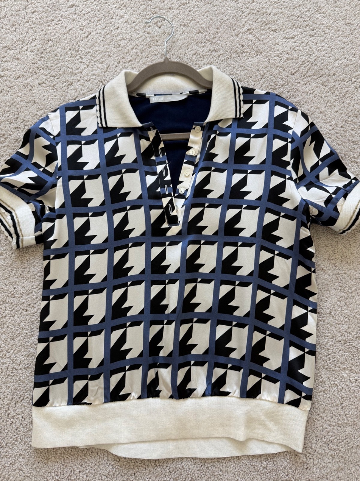 Ferre Milano top blouse white and navy silk size 42 IT
