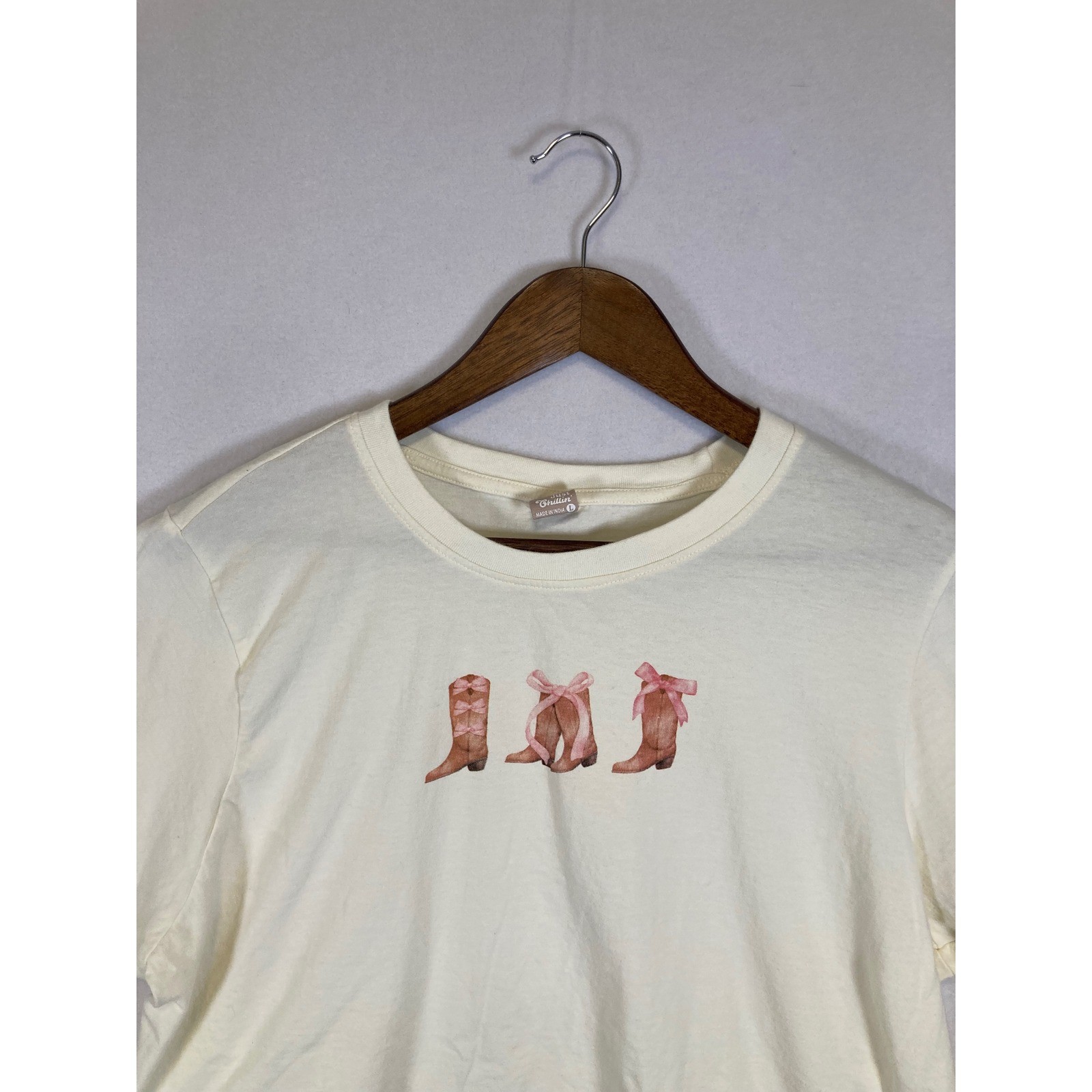 Messy Bun Just Chillin Boot Bow Graphic Tee Women Large Cream Western Coquette