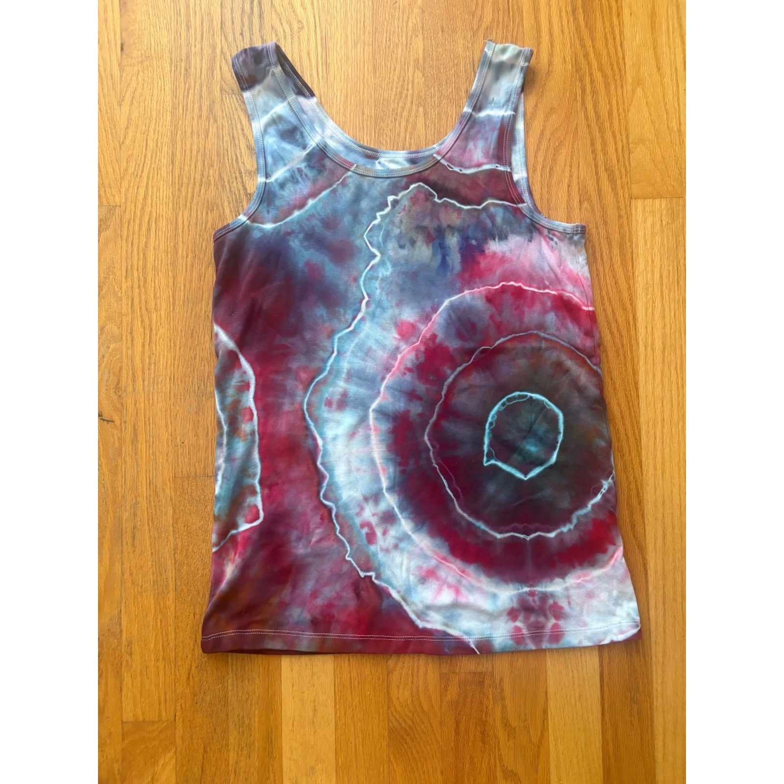 Amazon Essentials Ice Dyed Geode Tank Top XL Burgundy Blue Tie Dye Sleeveless