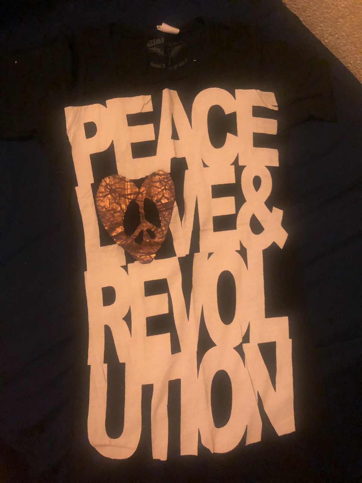 PEACE LOVE & REVOLUTION Womens BLACK T-SHIRT – SIZE MEDIUM – Slim Fit – VGC