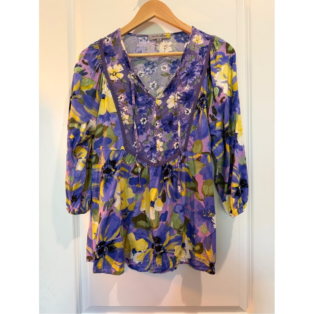 FIGUEROA & FLOWER Purple Floral Peasant Blouse Medium Rayon Boho Cottagecore