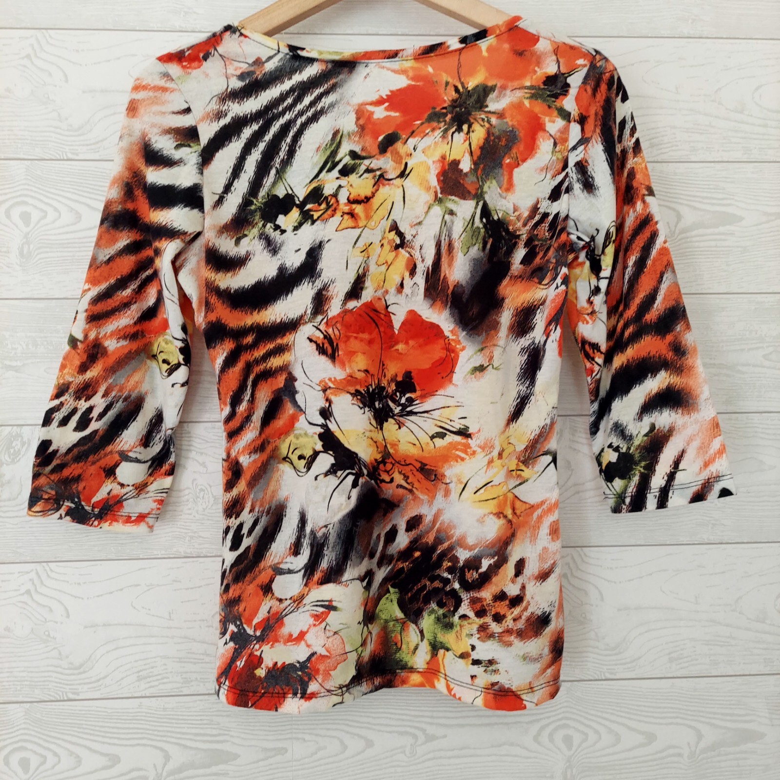 Embellished Top Size Small Studded Sequin Fall Colors Orange Gold White
