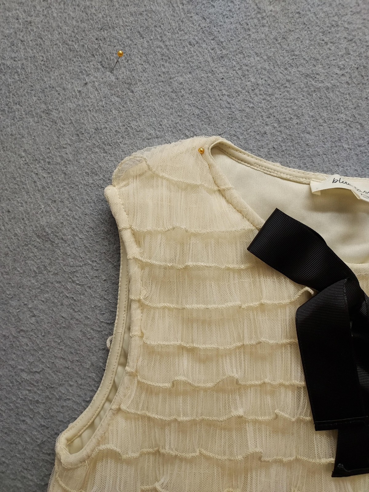 Blue Tassel Blouse Womens XS White Ruffle Bow Sleeveless Lined Top Anthropologie