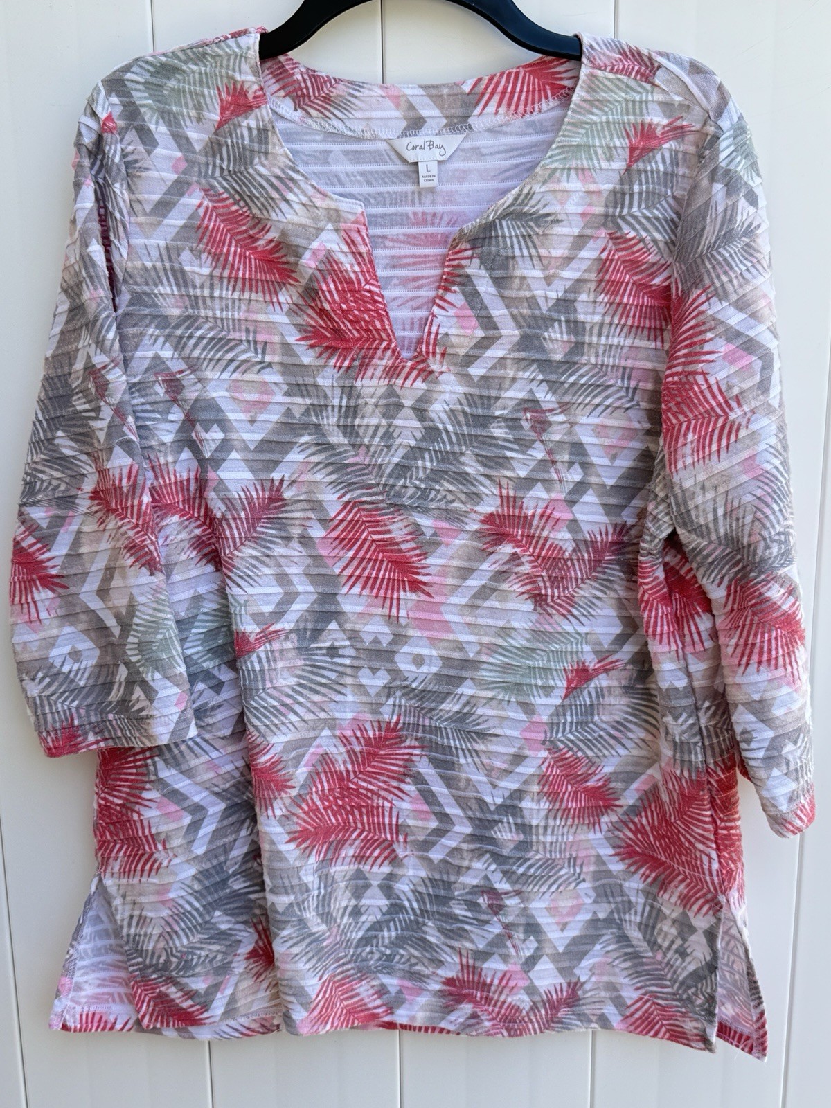 Coral Bay Tunic Top Palm Print V-Neck 3/4 Sleeve Cover Up Blouse Large