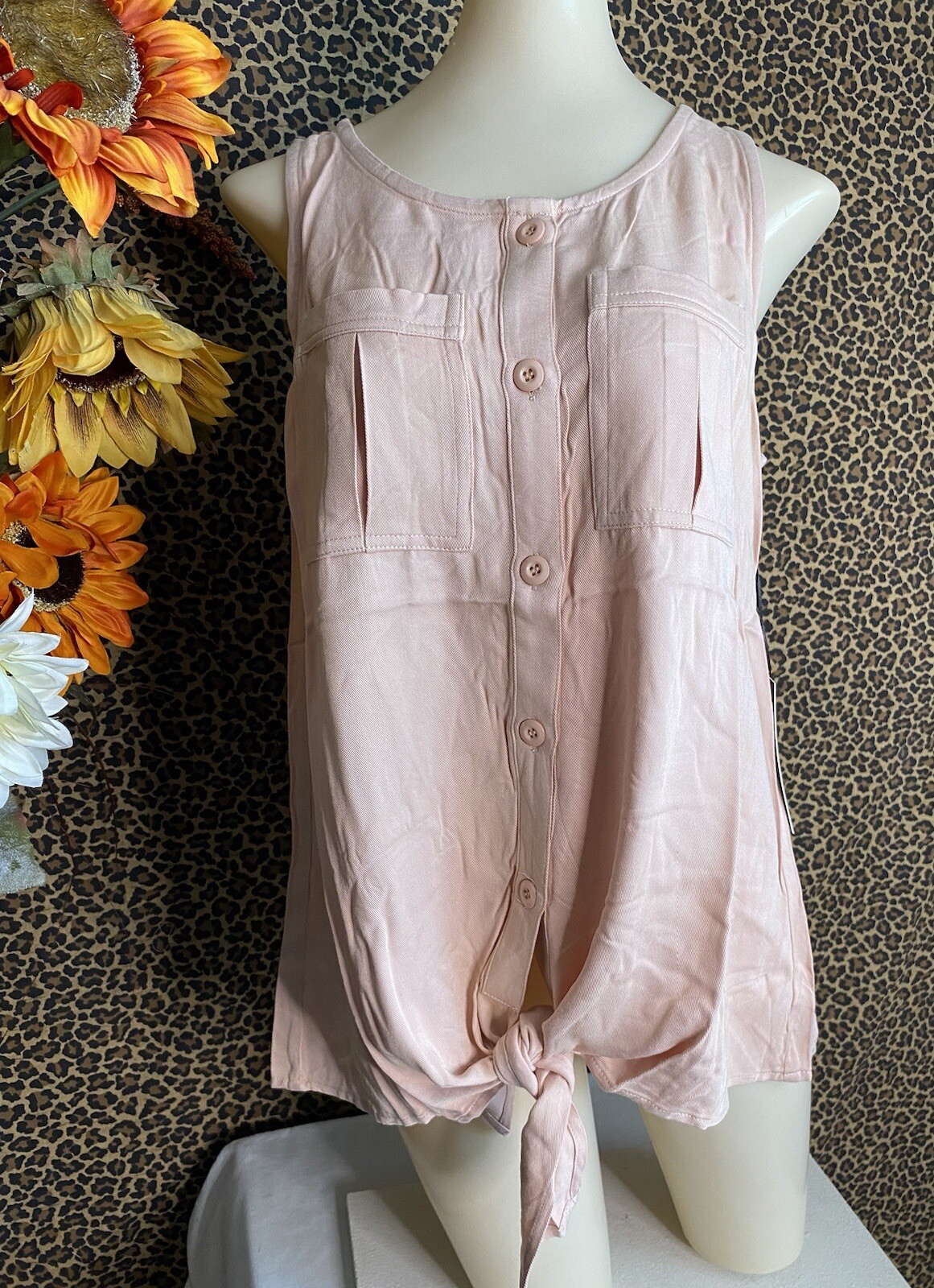 🦋DOE & RAE🦋Mauve Button Down Front Pockets & Tie Sleeveless Top NWT | SMALL |