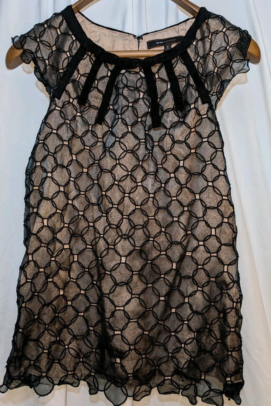 BCBGMaxazria Black Circle 100% Silk Top W/Overlay Size XS