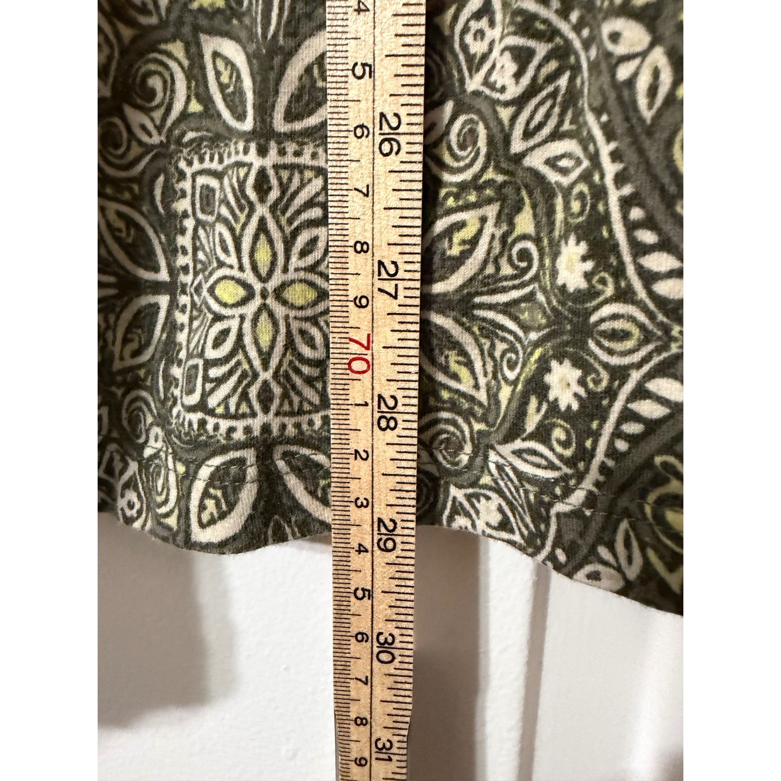 Catherines | Plus size Short Sleeve Top || 2X 22/24W || Olive Green Paisley