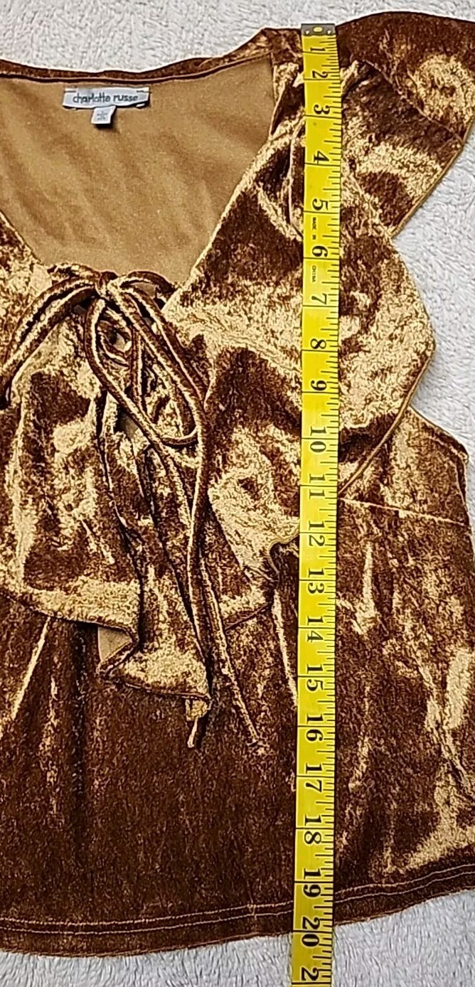 • Charlotte Russe Junior’s Sleeveless Velour Ruffle Front Tie Top Large Gold