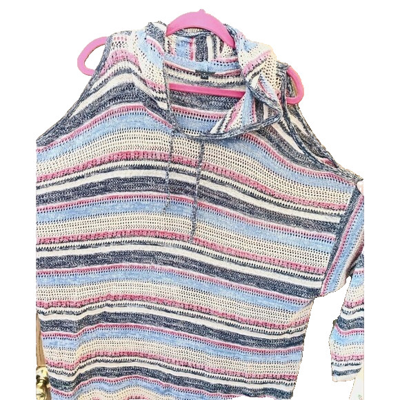 Cute Torrid Women’s Plus Size Stripe Cold Shoulder Hoodie Knit Tunic- 6 6x 6xl