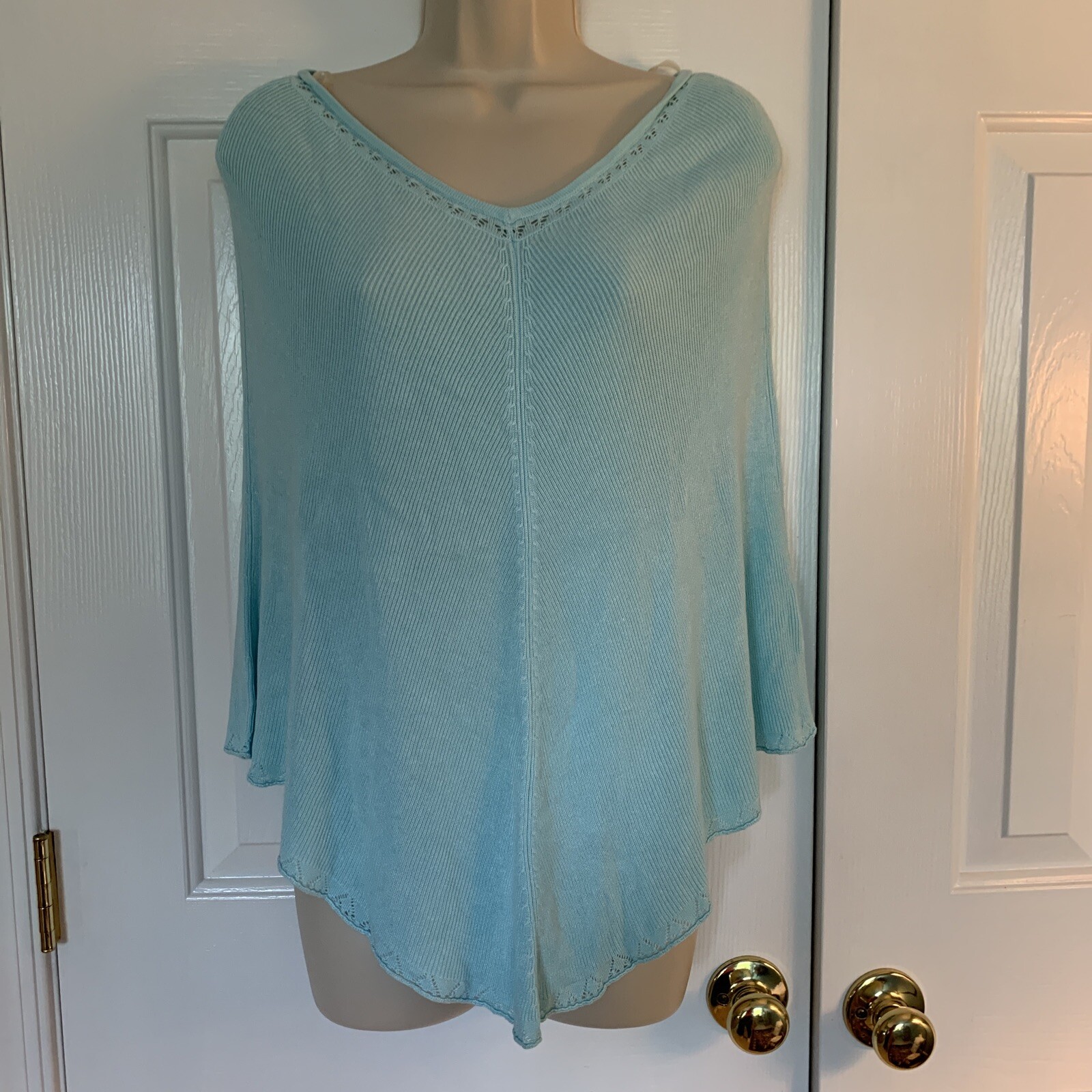 Women’s Knit Poncho Cape Shawl Wrap Shoulder Baby Blue One Size Fits All