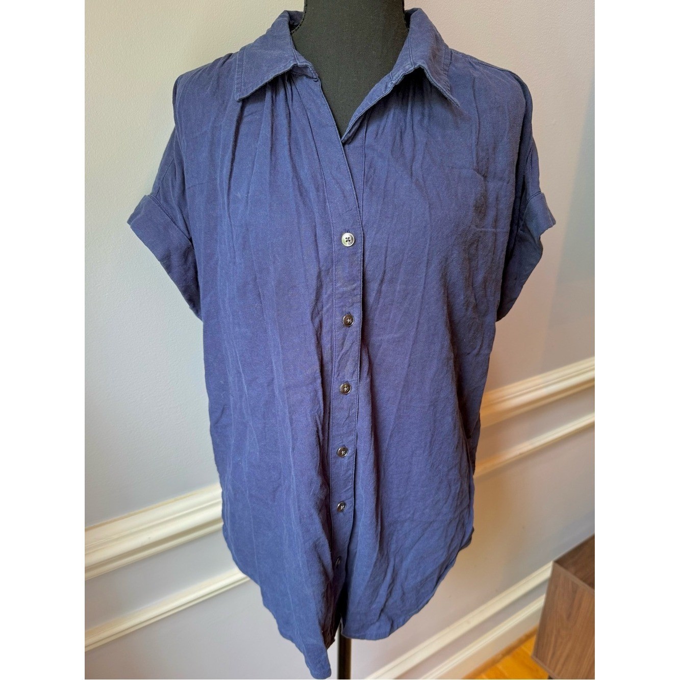 Caslon Blue Linen Blend Button Front Blouse Roll Tab Sleeve Relaxed Fit Medium