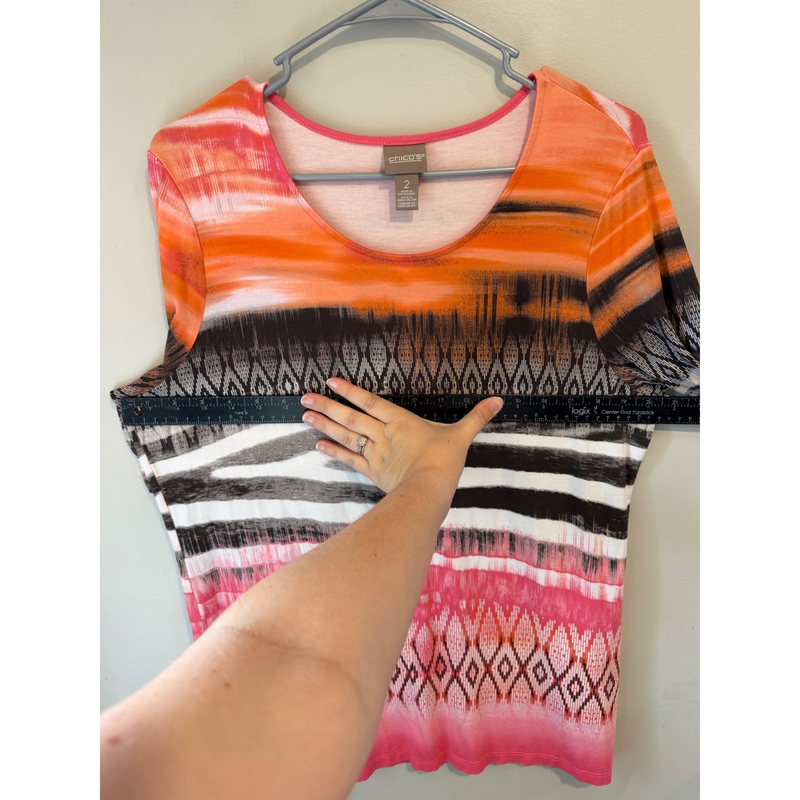 Chico’s Women Orange Pink Abstract Geometric Print Short Sleeve Top Size 2 L