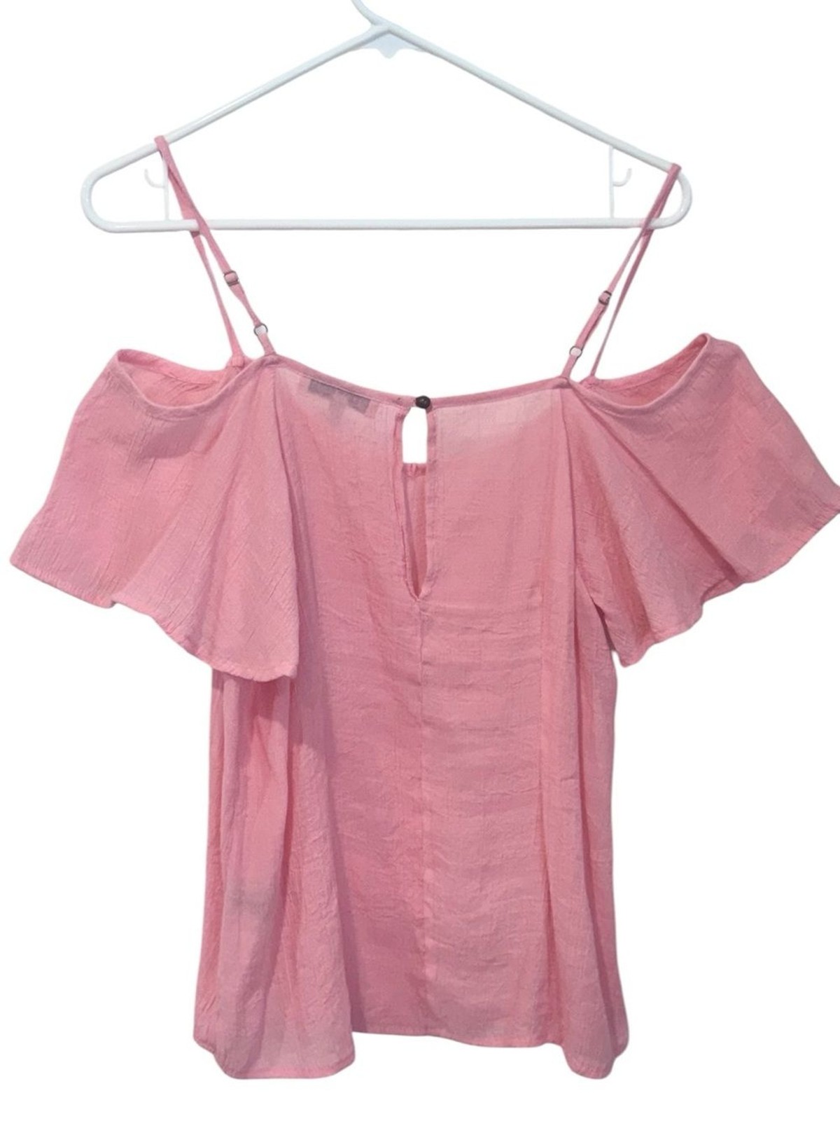 Speed Limit Pink Textured Cold Shoulder Flutter Sleeve Blouse Top – Size L