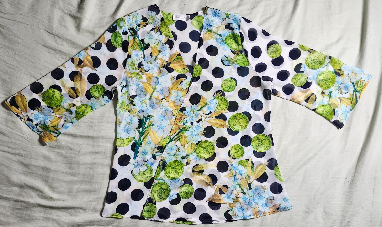 Vintage ANIA A Wide Sleeve Blouse Shirt Size Small Flowers & Coins