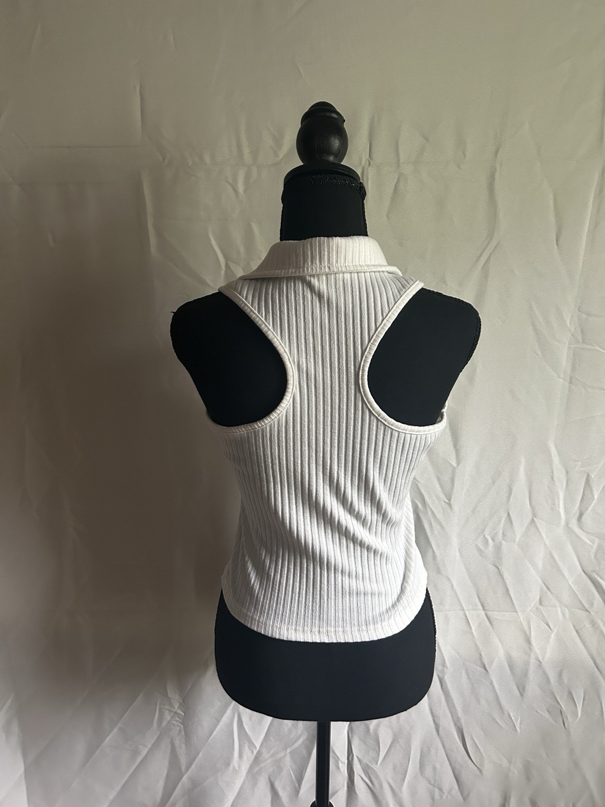Women’s White Ribbed Sleeveless Polo Tank Top Racerback Size S