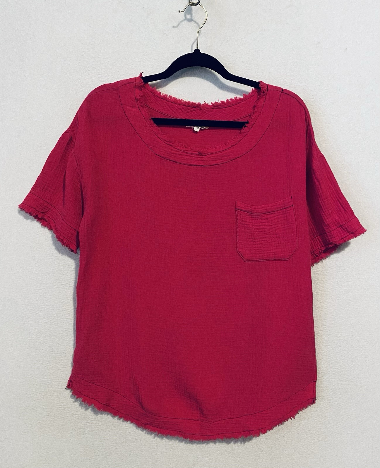 Entro Top Womens Medium Bright Pink Gauzy Fringe Chest Pocket Barbie Romantic