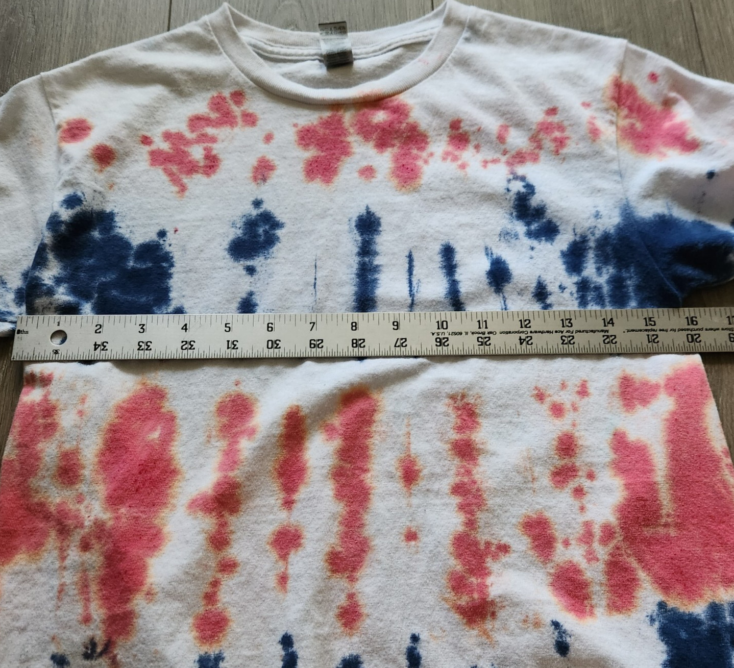 Tie Dye T Shirt Women’s M White Blue Pink Yellow Gildan Heavy Cotton
