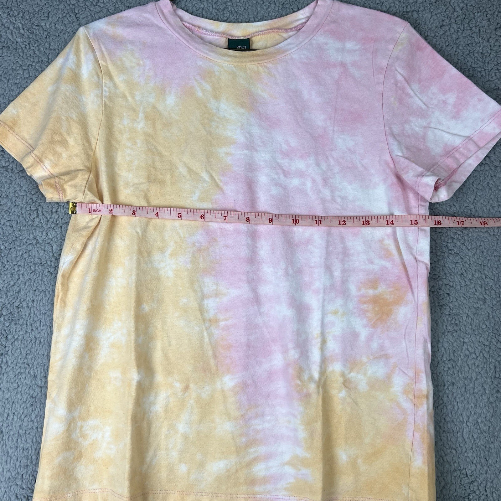 Wild Fable Women’s Size Small Yellow And Pink Tie Dye Shirt