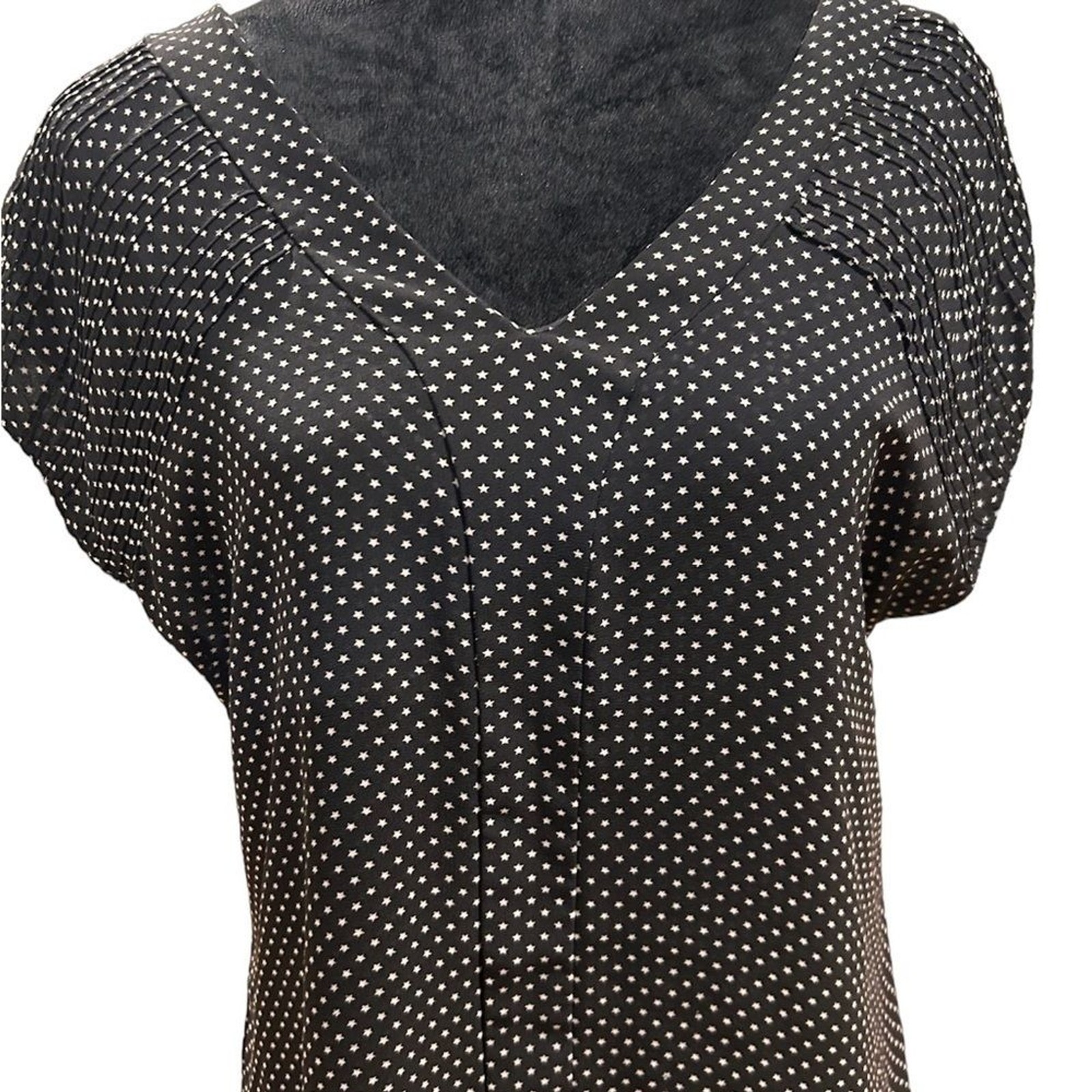 Converse One Star Blouse Women Medium Black White Star Print V Neck Flowy Top
