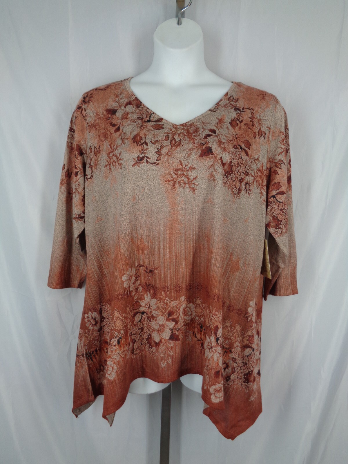 Energe World Wear Floral Sharkbite Hem Top Blouse Plus Size 2X Women New