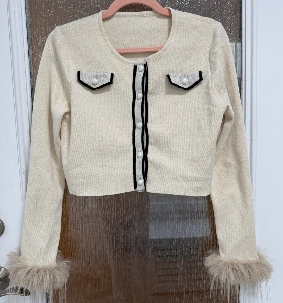 Button Down Top With Fur Sleeve Ends Women’s Size L