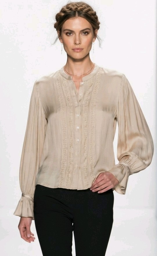 Valerie Separates Women’s 100% Silk Long Sleeve Blouse Neutral Lace Trim Size M