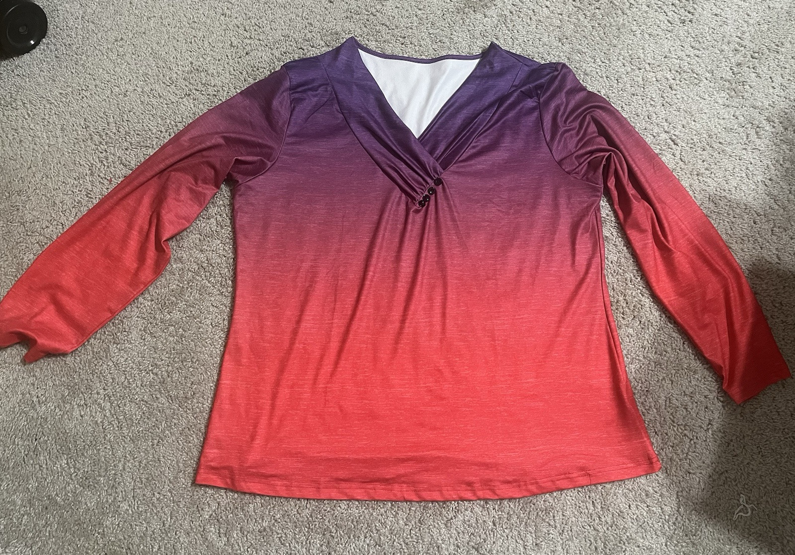Red and Purple Ladies’ 2xl top, With 4 Buttons, Long Sleeve, Has Stretch
